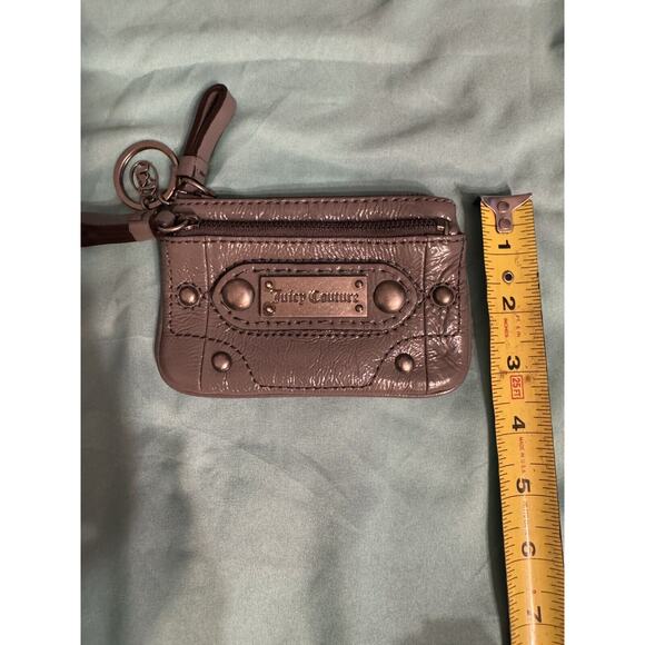 Juicy Couture 100% Leather Coin Purse Wallet Keychain Change Pouch Patent Gray - Picture 4 of 7